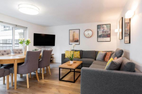 Spacious 3 bedroom apt in Covent Garden